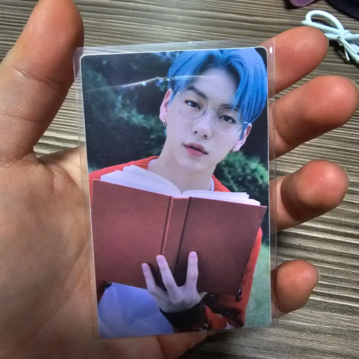 thumbnail-0